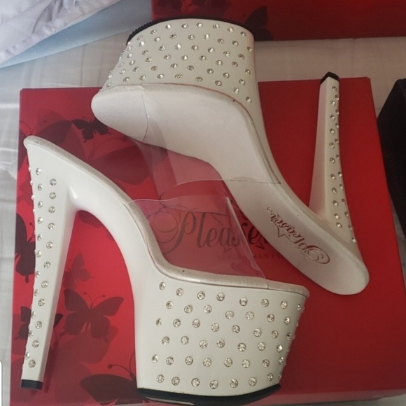 Pleaser Stardust 701 White CZ Studs Size 7 - Picture 3 of 14